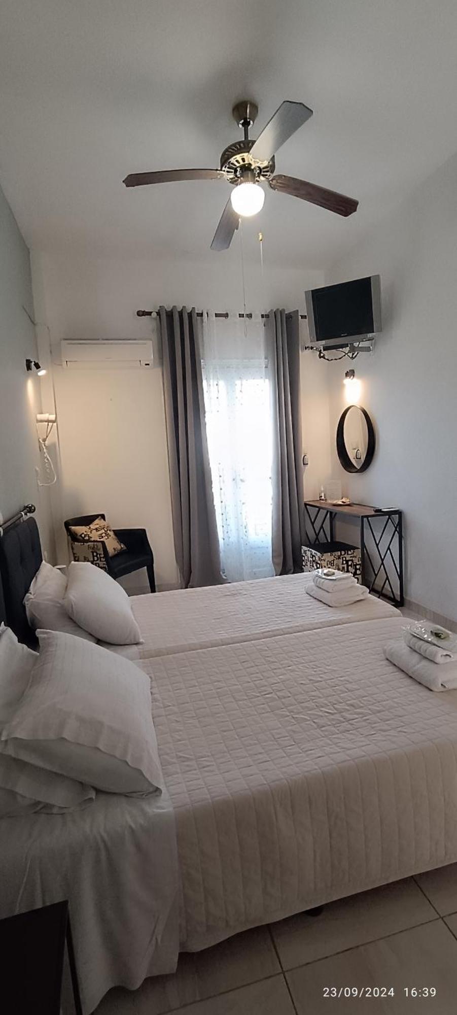 Odysseas Hotel Samos Kültér fotó